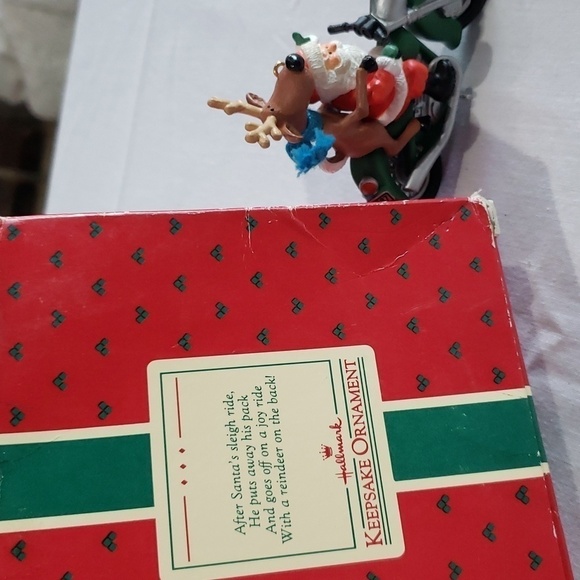 Vintage Hallmark  1987 Santa riding a motorcycle with reindeer - Picture 4 of 7